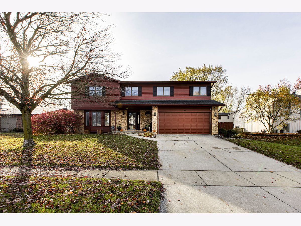 Homes & Condos & Townhomes Sold Rollingbrook S. Bloomington Illinois, 32 Gloucester