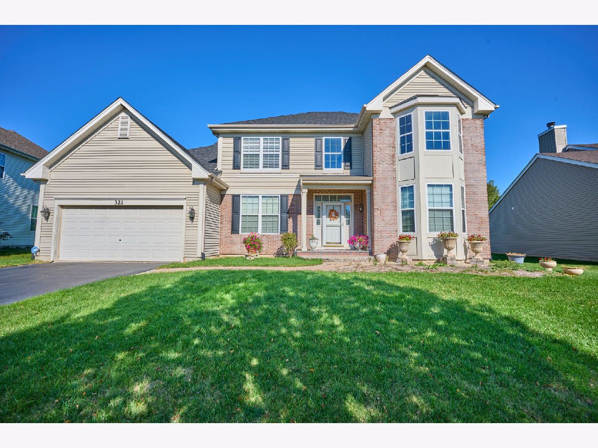  Rented Sycamore Illinois, 321 Rogers