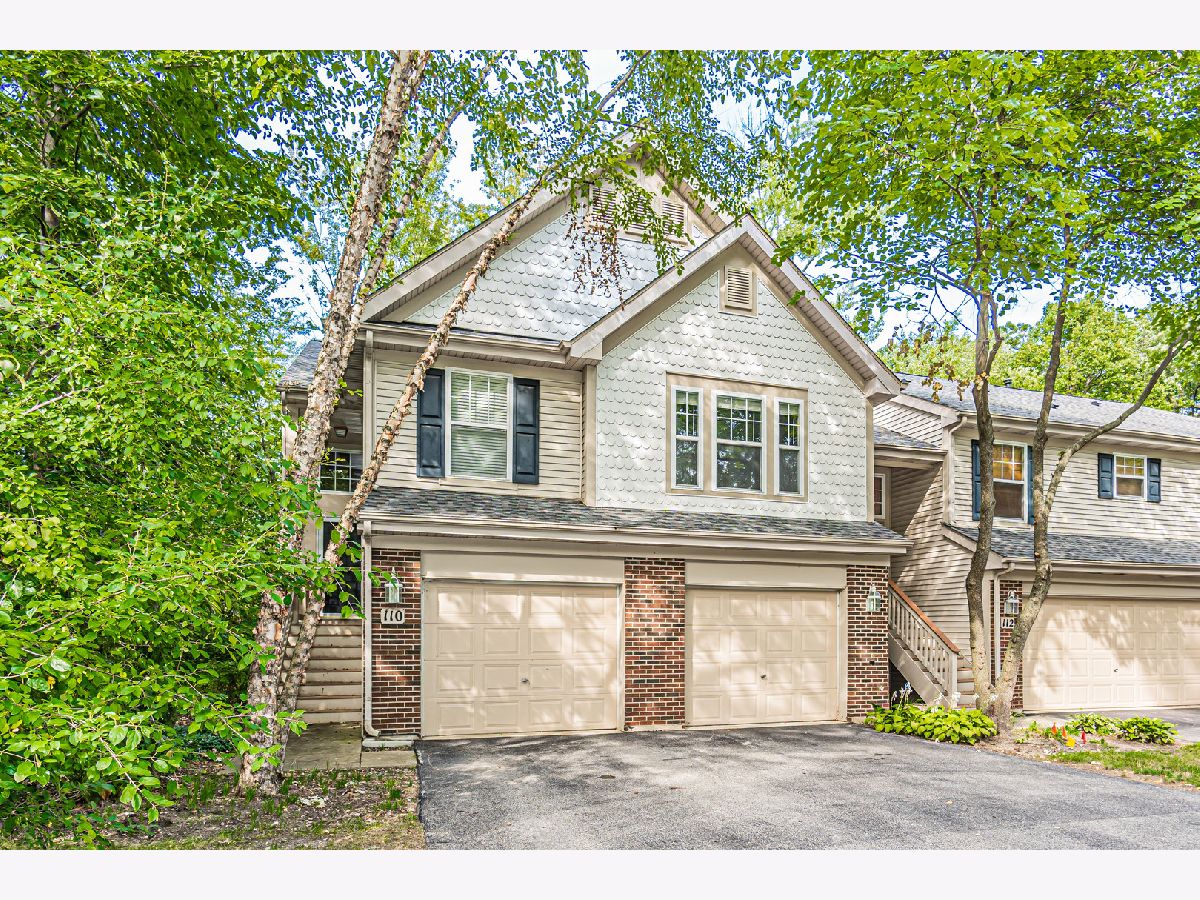 Townhomes Rented Oaks At Hidden Glen Streamwood Illinois, 110 Meredith