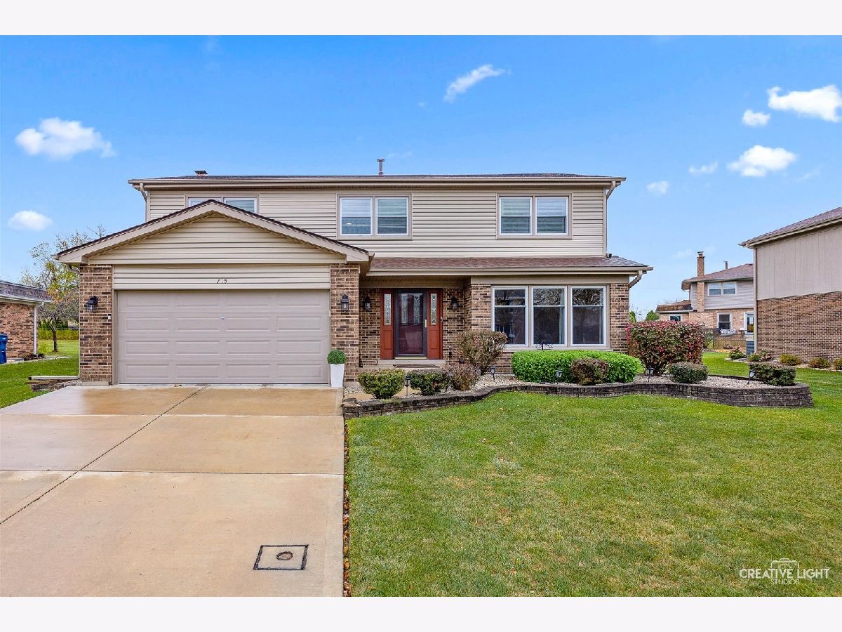 Homes Sold Spring Cove Schaumburg Illinois, 715 Sandpebble