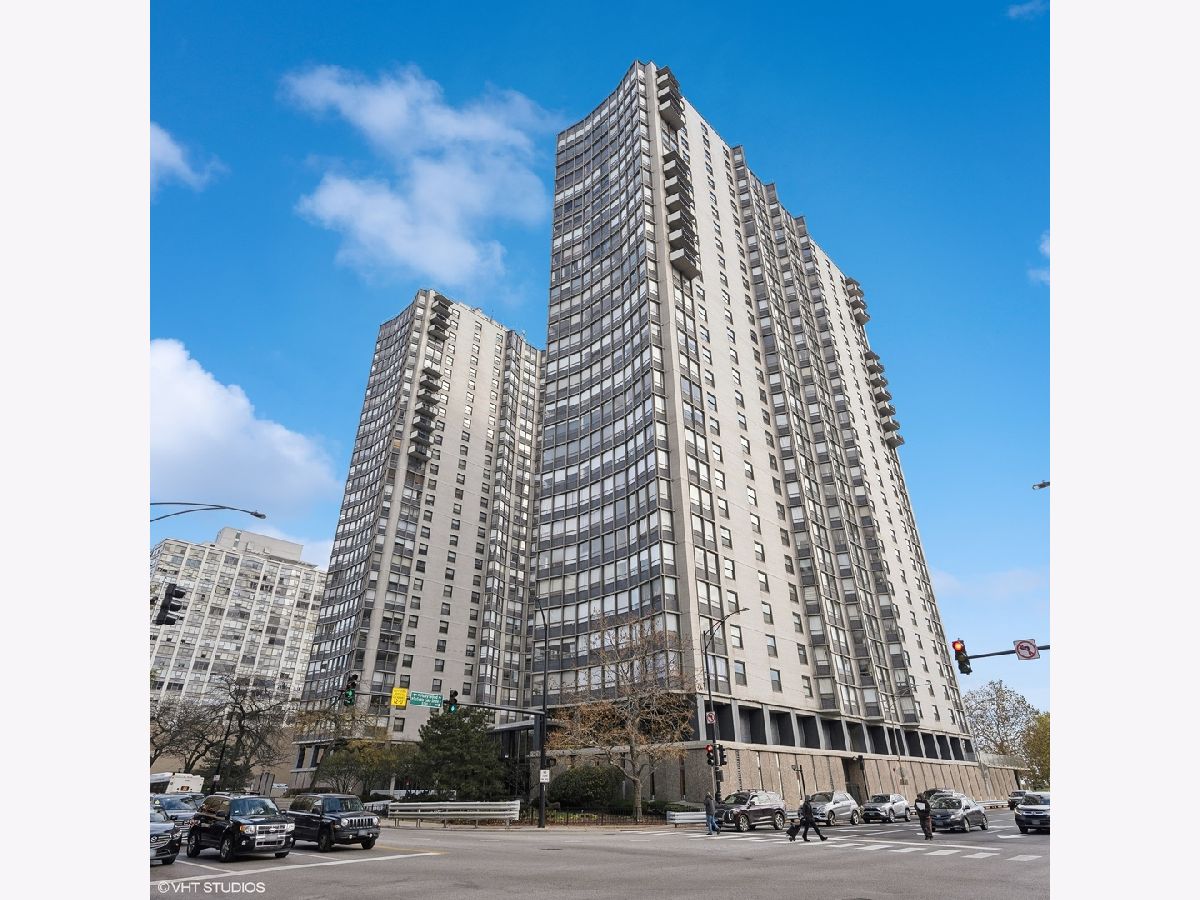 Condominiums Sold Hollywood Towers Chicago Illinois, 5701 Sheridan