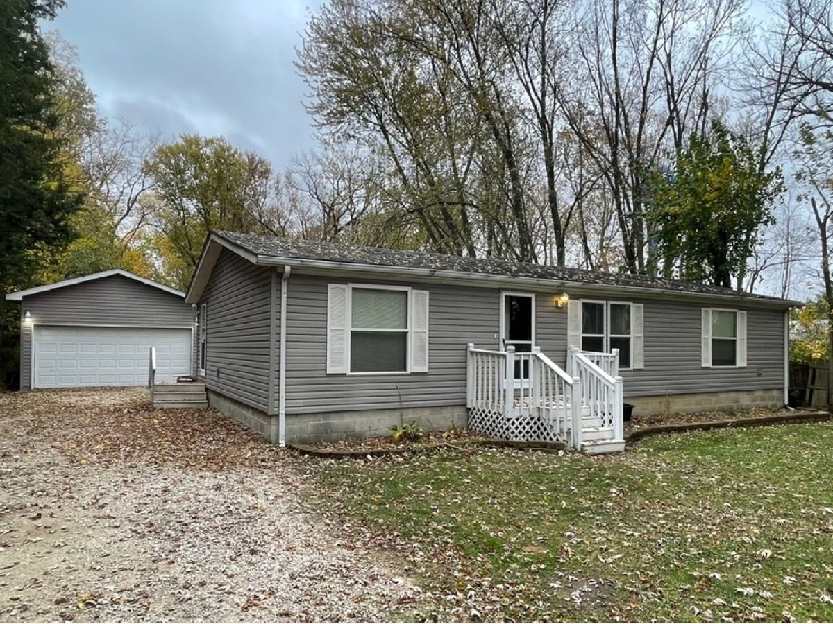  Rented Godley Illinois, 344 Center