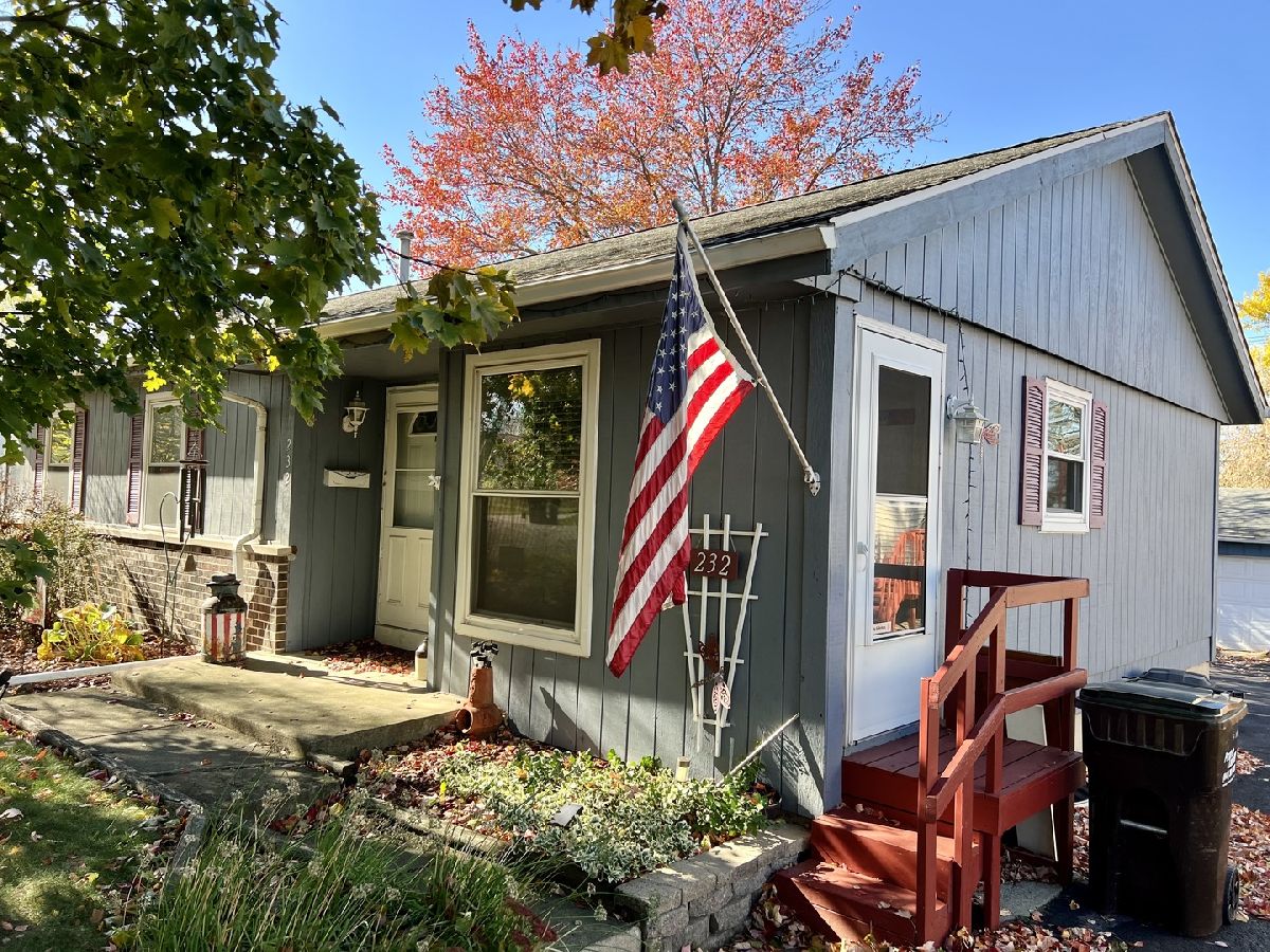 Homes Sold Leonard Heights Crystal Lake Illinois, 232 Hickory