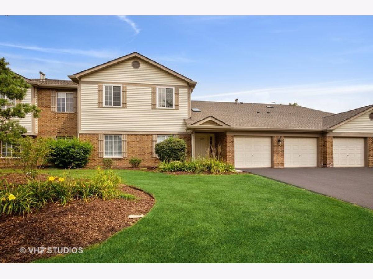 Condos & Townhomes Rented Glens Of Schaumburg Schaumburg Illinois, 1517 Commodore
