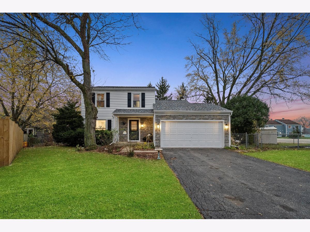 Homes & Condos & Townhomes Sold Butterfield Aurora Illinois, 2605 Stubblefield