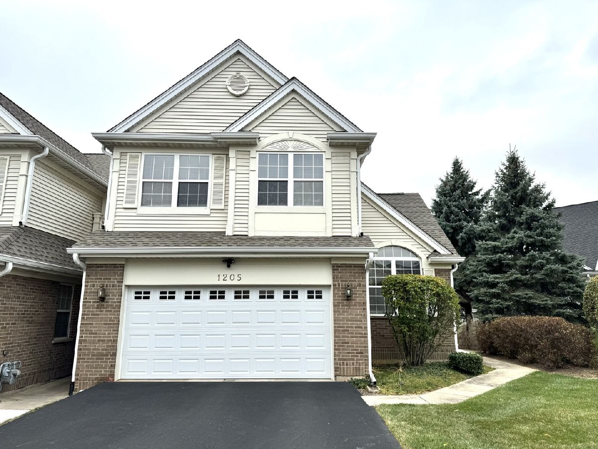 Townhomes Sold Timberline Bartlett Illinois, 1205 Telluride