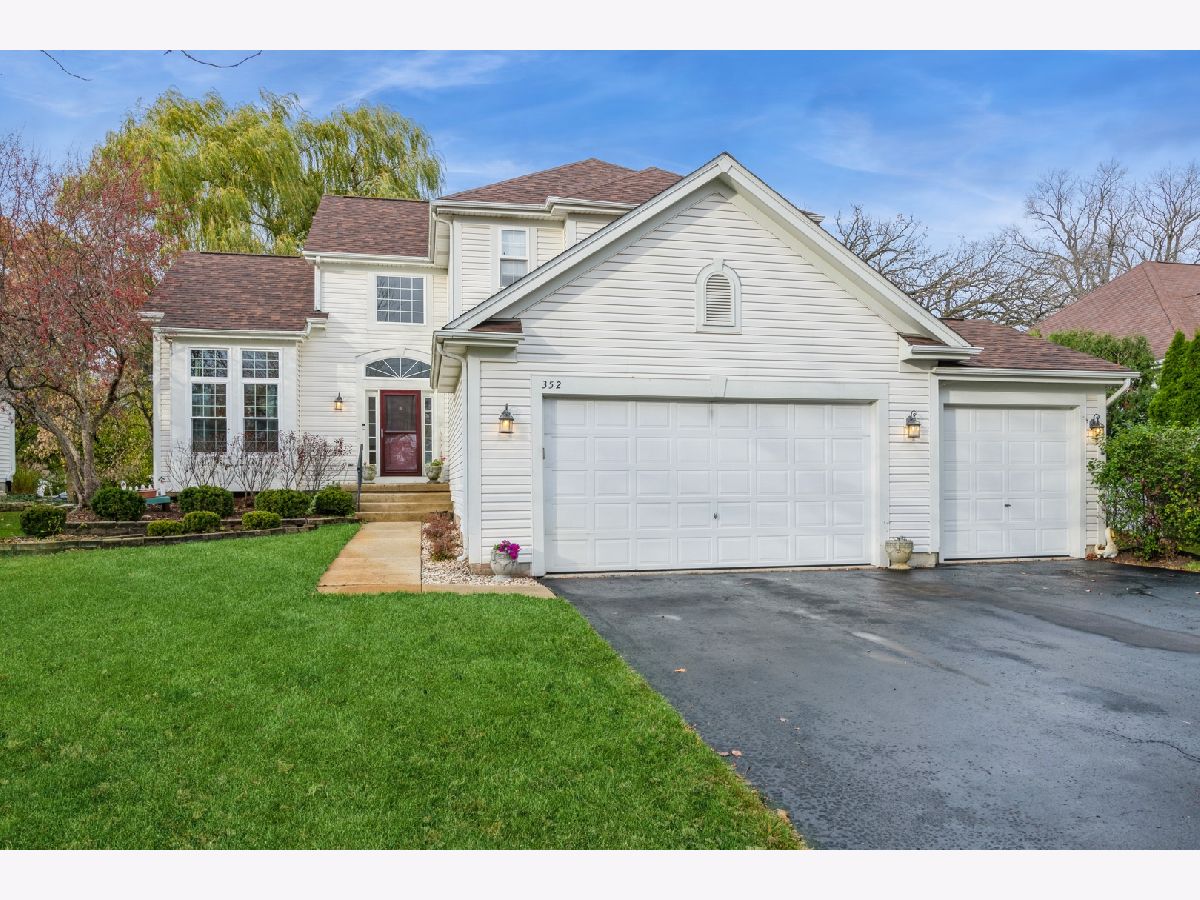 Homes Sold Riverwalk Port Barrington Illinois, 352 Garrison