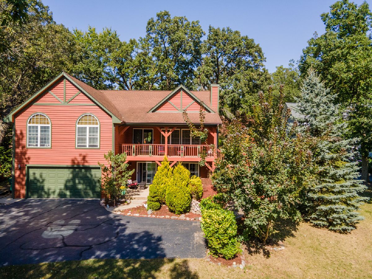 Homes Sold Dunn's Lake Estates Fox Lake Illinois, 1176 Deerpath