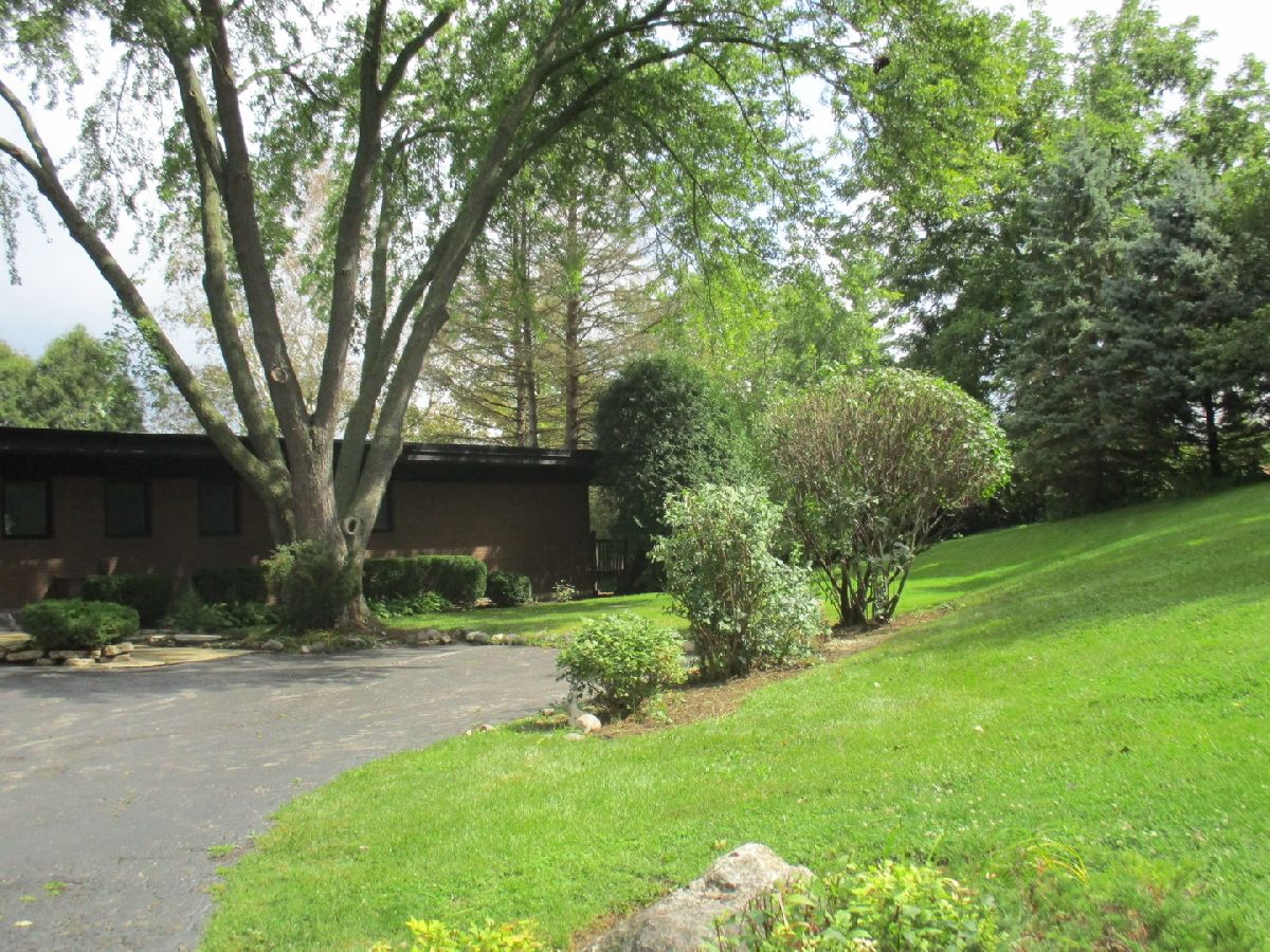 Homes Rented Lakeland Estates Lake Barrington Illinois, 27094 Lakeview