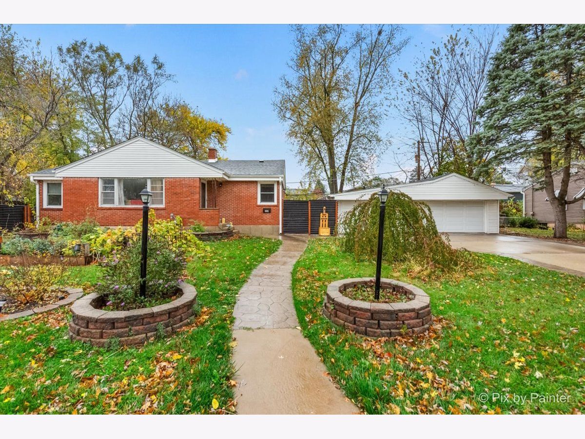 Homes Sold Western Slope Mundelein Illinois, 200 Hawley