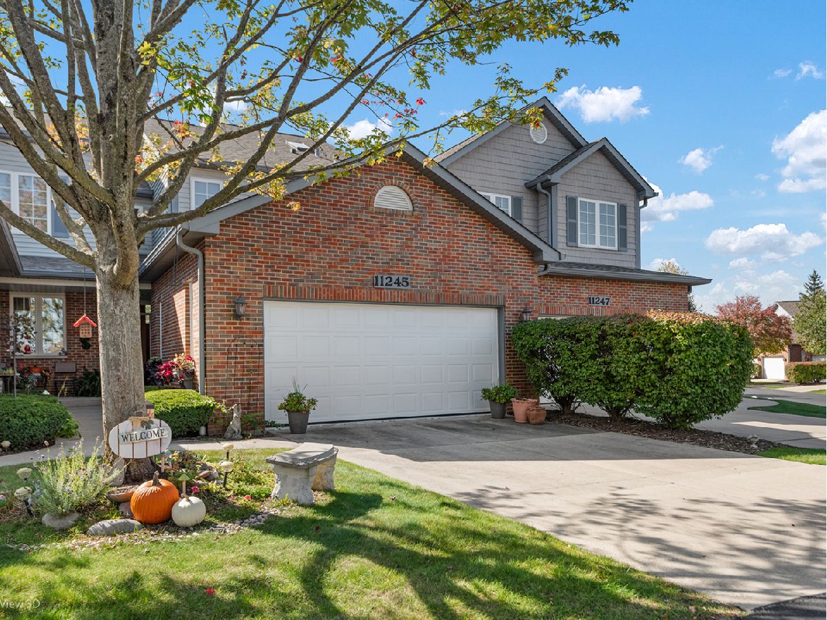 Townhomes Sold Courtyards Of Orland Orland Park Illinois, 11245 Melrose