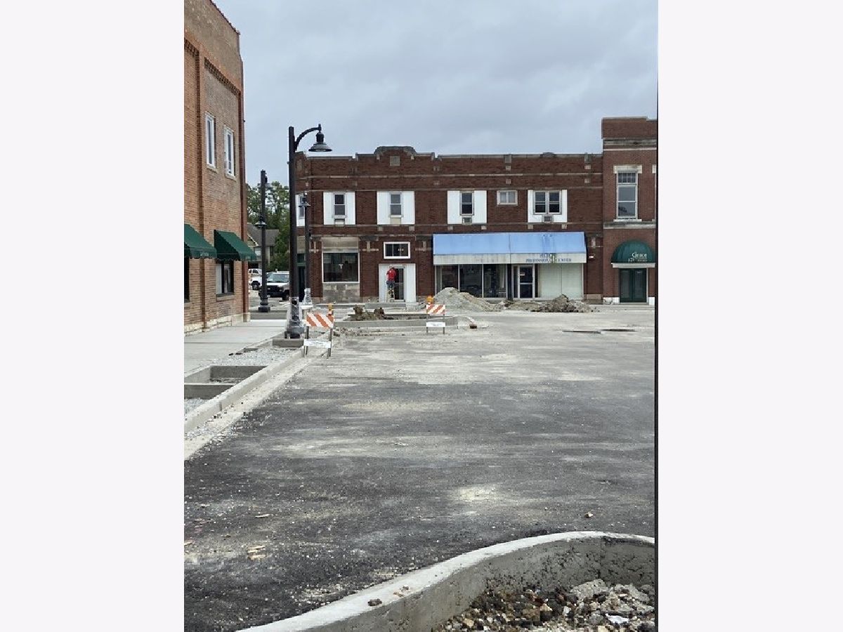  Rented Peotone Illinois, 104 Main
