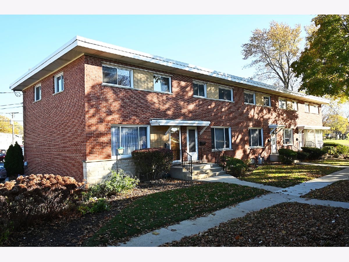 Homes & Townhomes & Condos Rented Lions Park Mount Prospect Illinois, 429 Lincoln