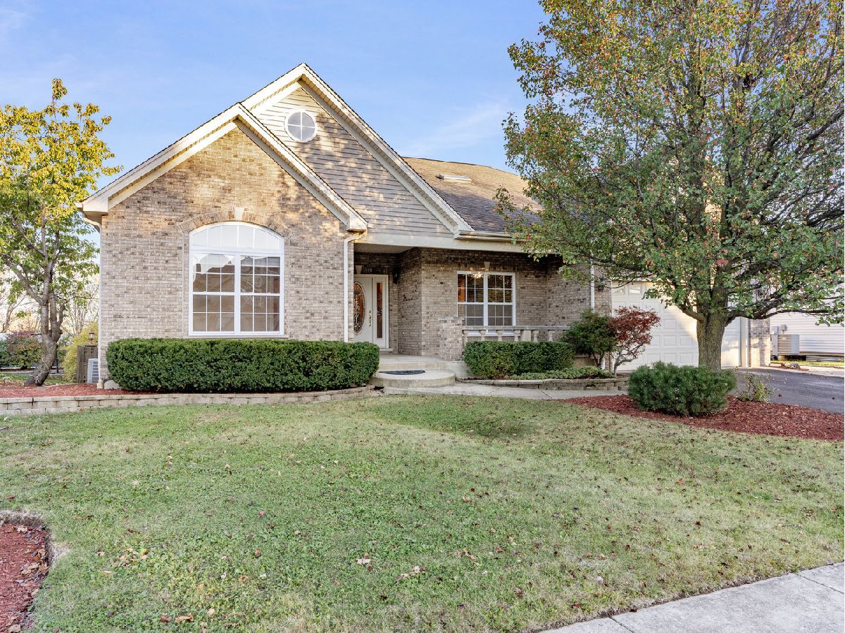 Homes Sold Brighton Lakes Plainfield Illinois, 1708 Brighton