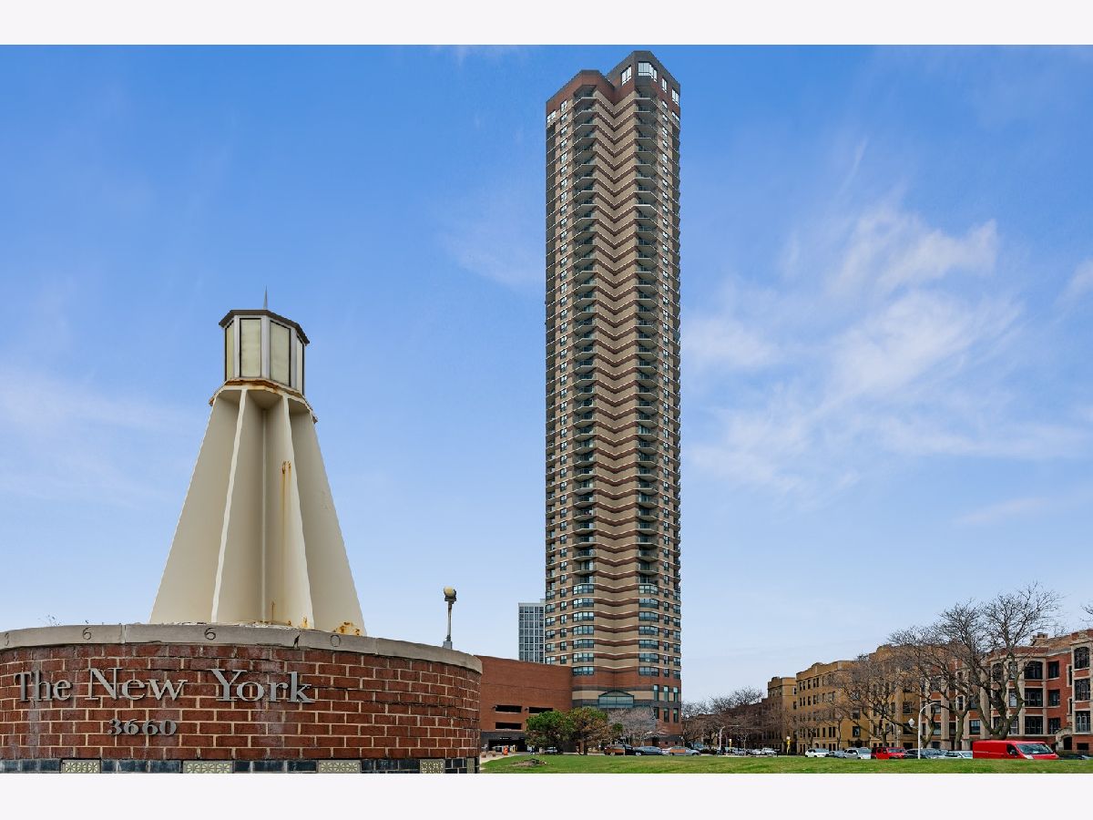 Condominiums Rented The New York Chicago Illinois, 3660 Lake Shore