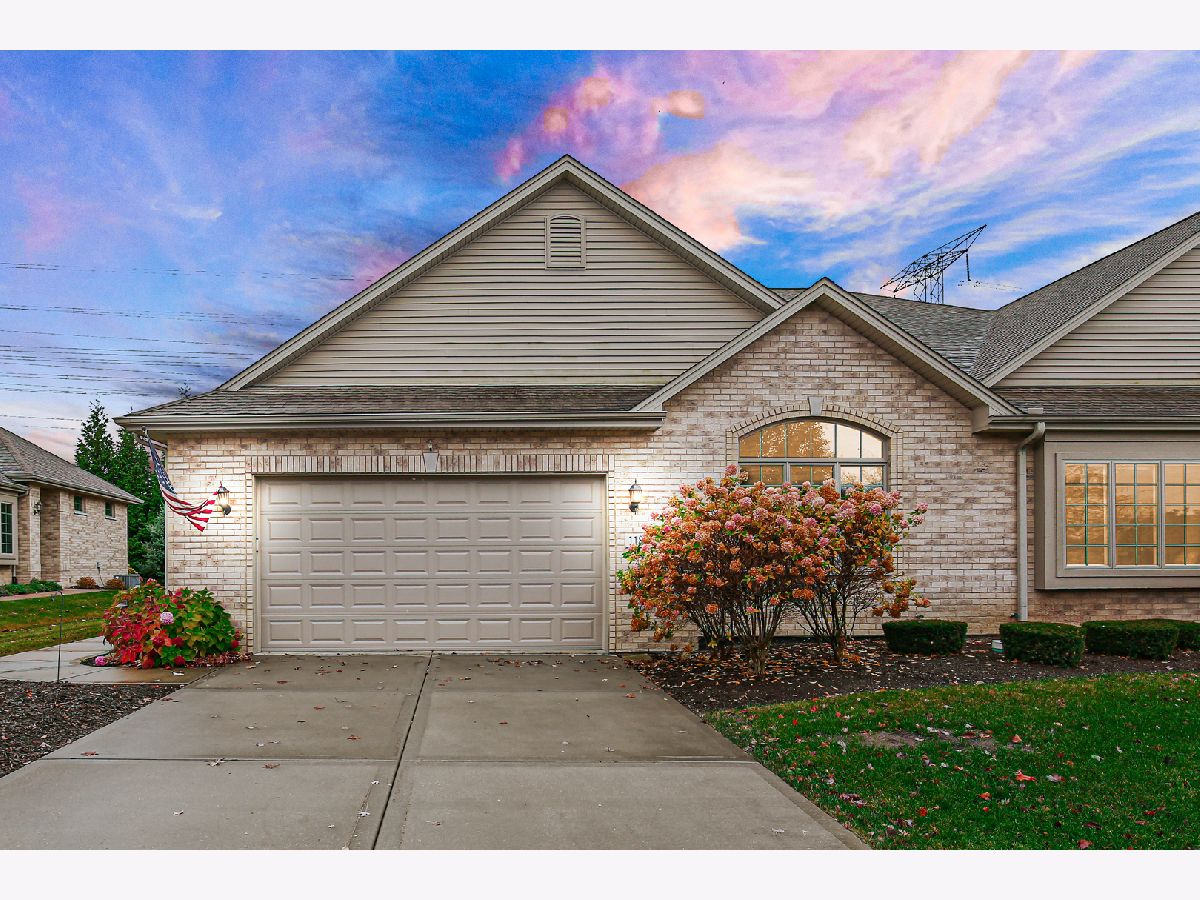 Homes & Townhomes Sold Bridges Of Mokena Mokena Illinois, 11877 Tower Bridge