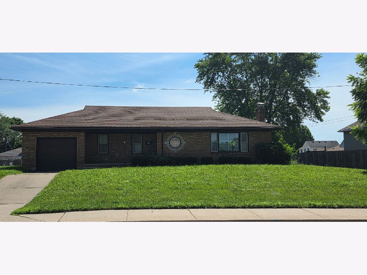  For Sale Lasalle Illinois, 1516 St Vincents Avenue