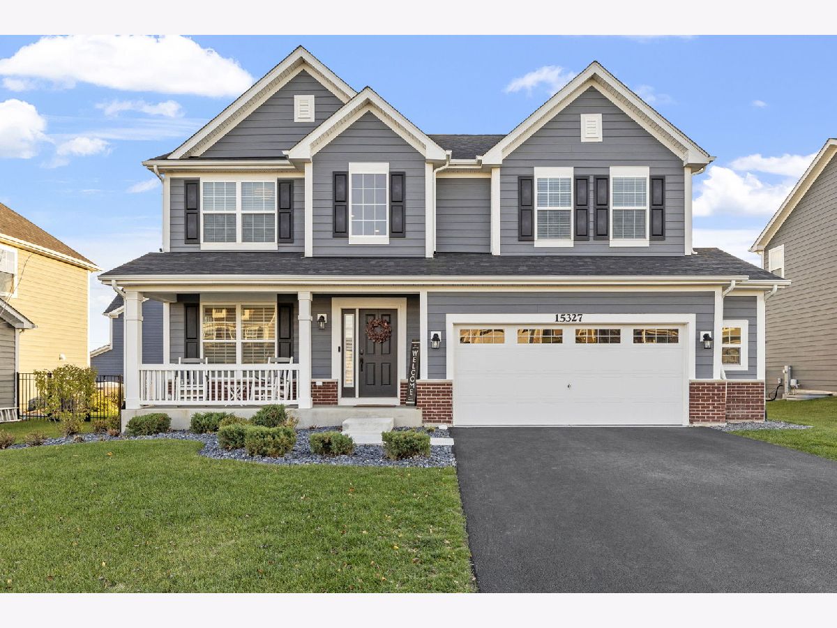 Homes Sold Silo Bend Lockport Illinois, 15327 Harvest