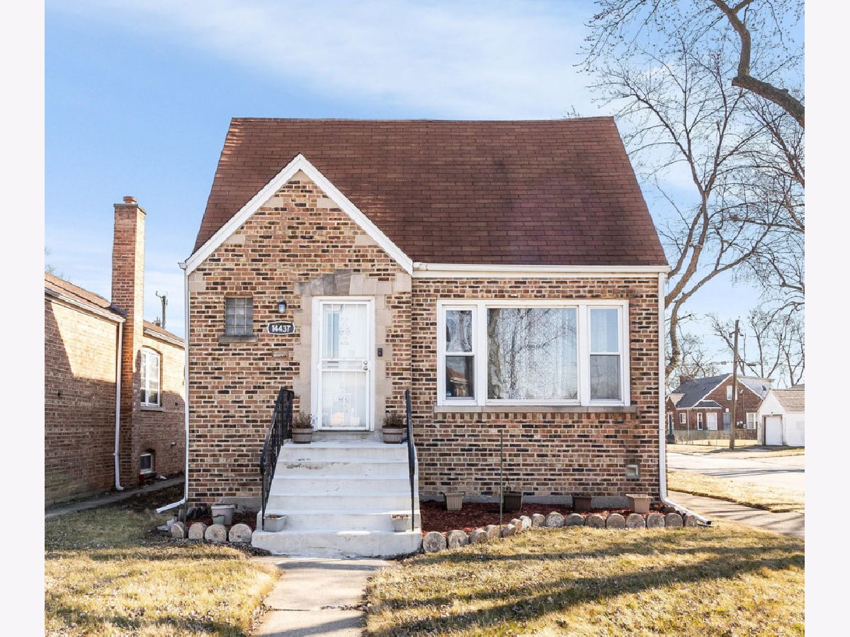  Rented Riverdale Illinois, 14437 Emerald
