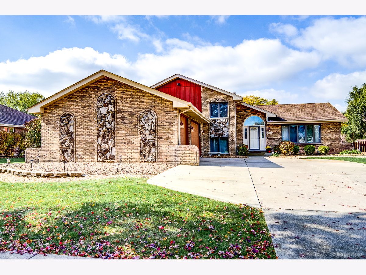 Homes Sold Farmbrook Terrace Frankfort Illinois, 20418 Grand Prairie