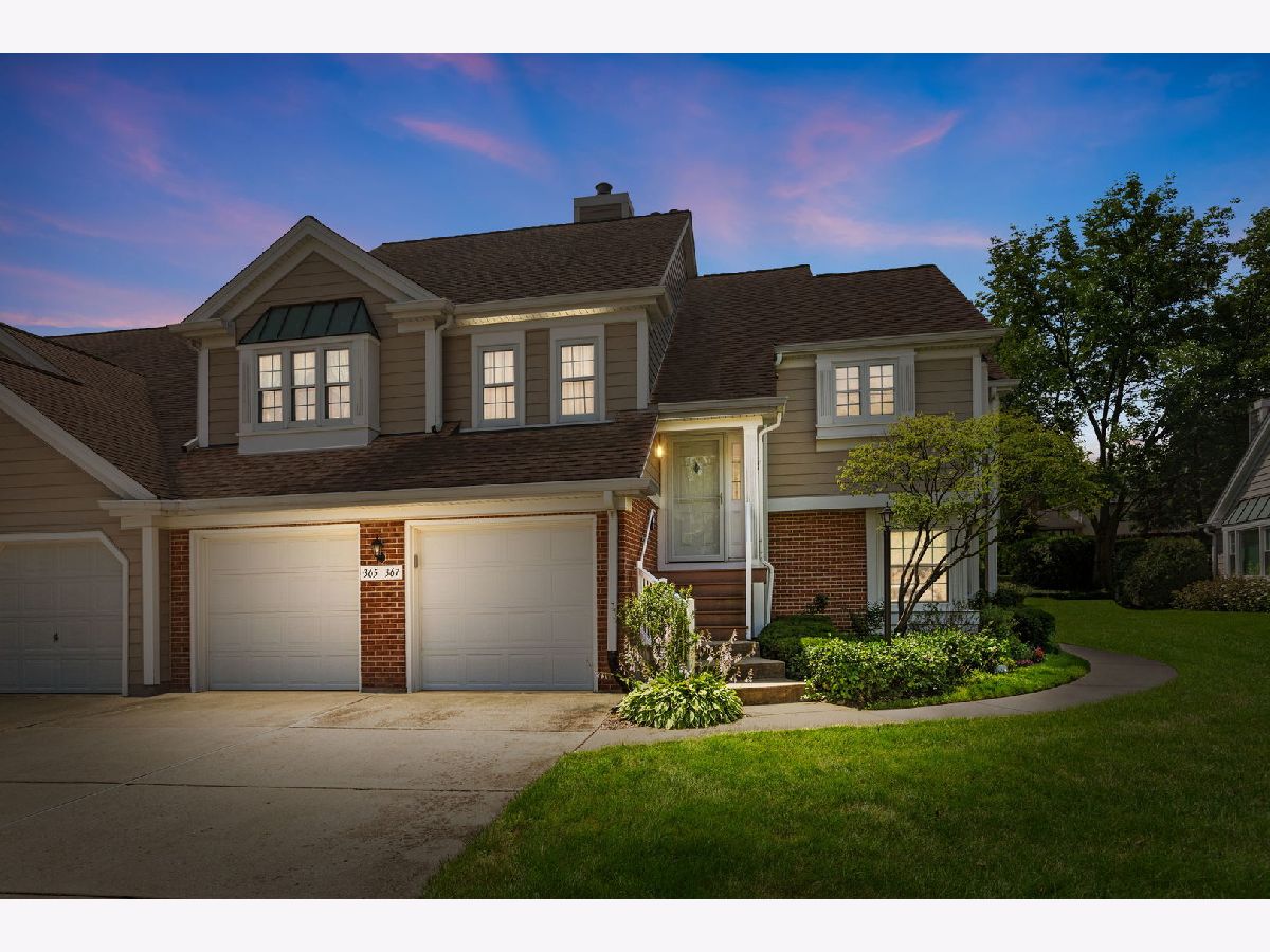 Townhomes Sold Covington Manor Buffalo Grove Illinois, 365 Covington