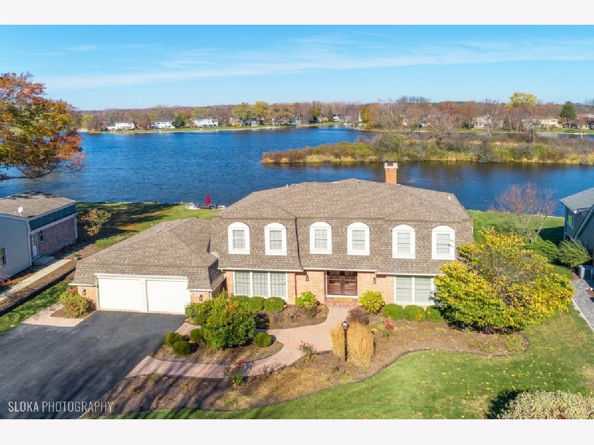 Homes Sold Fox Point Barrington Illinois, 1400 Lake Shore