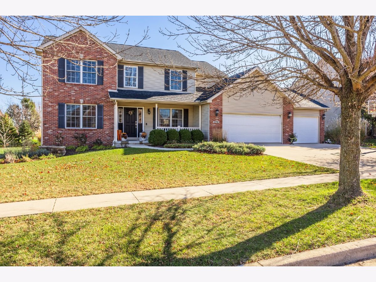 Homes & Condos & Townhomes Sold Eagle Crest East Bloomington Illinois, 2701 Ark