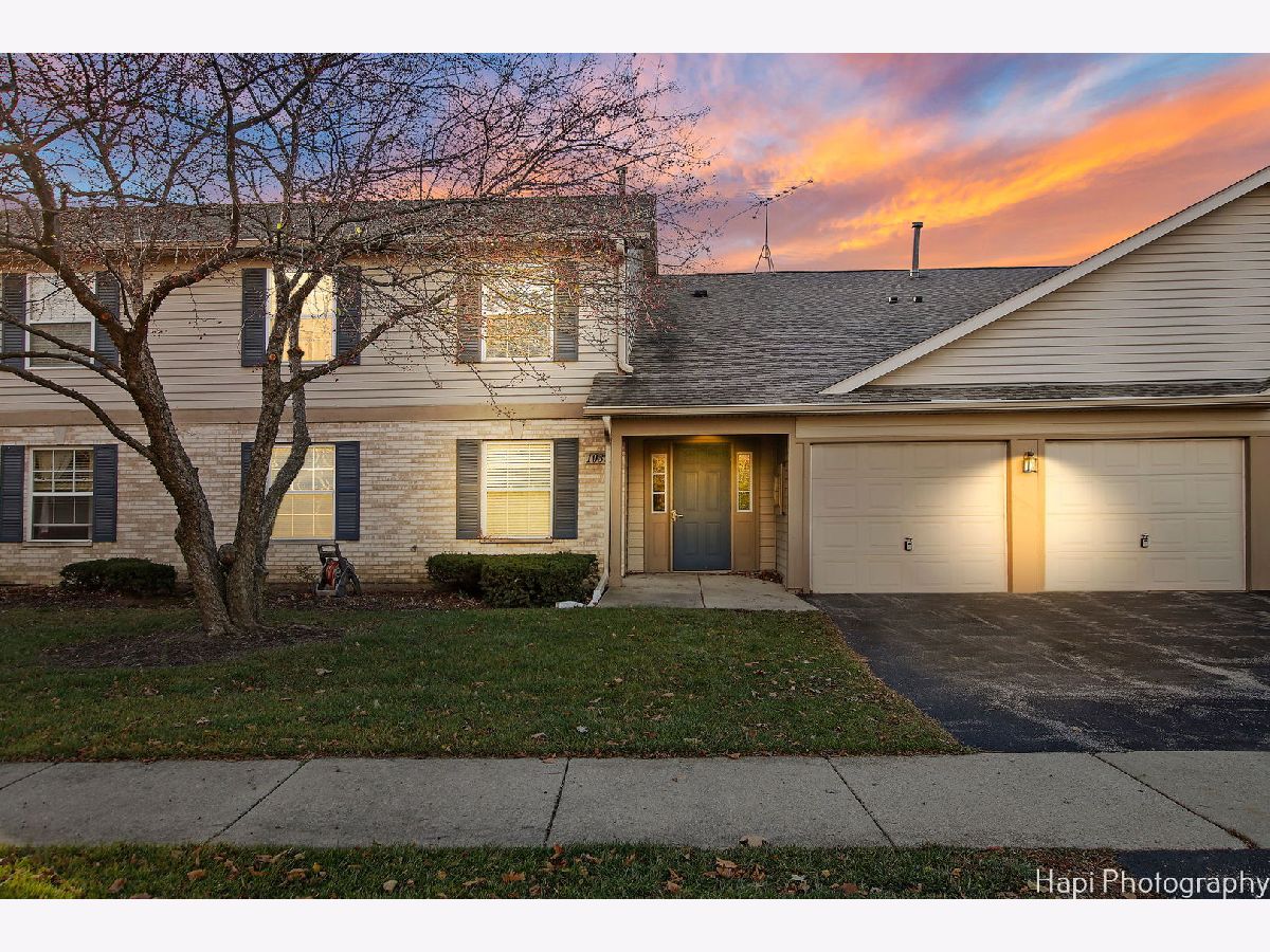 Condos & Townhomes Rented Fairfield Village Round Lake Beach Illinois, 1037 Village