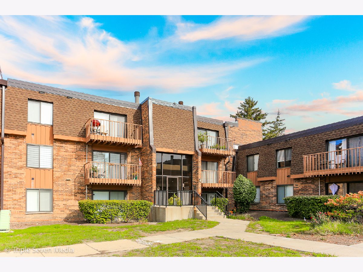 Condominiums Sold Lakewood Schaumburg Illinois, 112 Mullingar