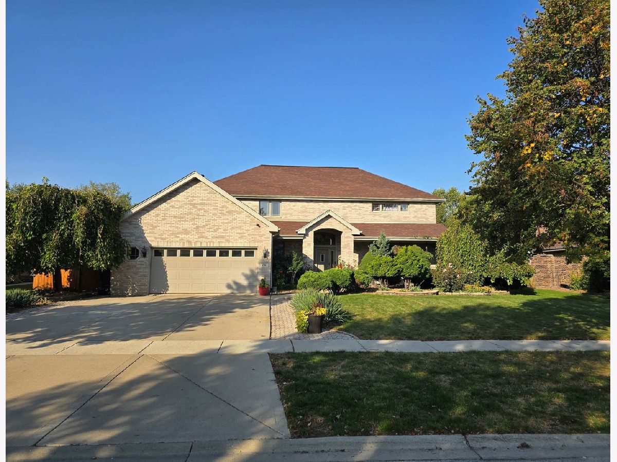 Homes & Townhomes Sold Bluestone Bay New Lenox Illinois, 791 Eastwind