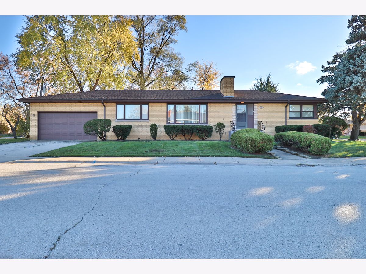  Rented South Holland Illinois, 16301 Drexel