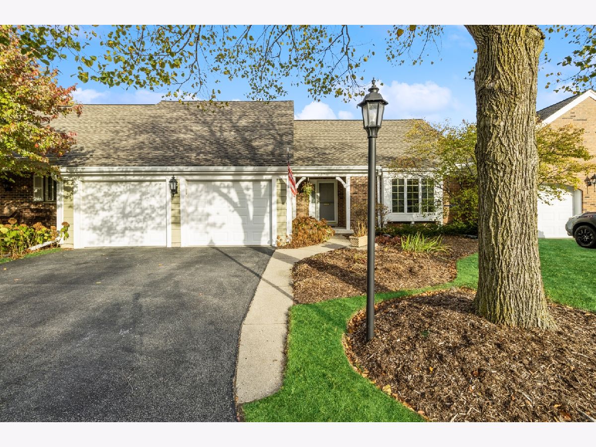 Townhomes & Condos Sold Shires Of Inverness Inverness Illinois, 1489 Shire