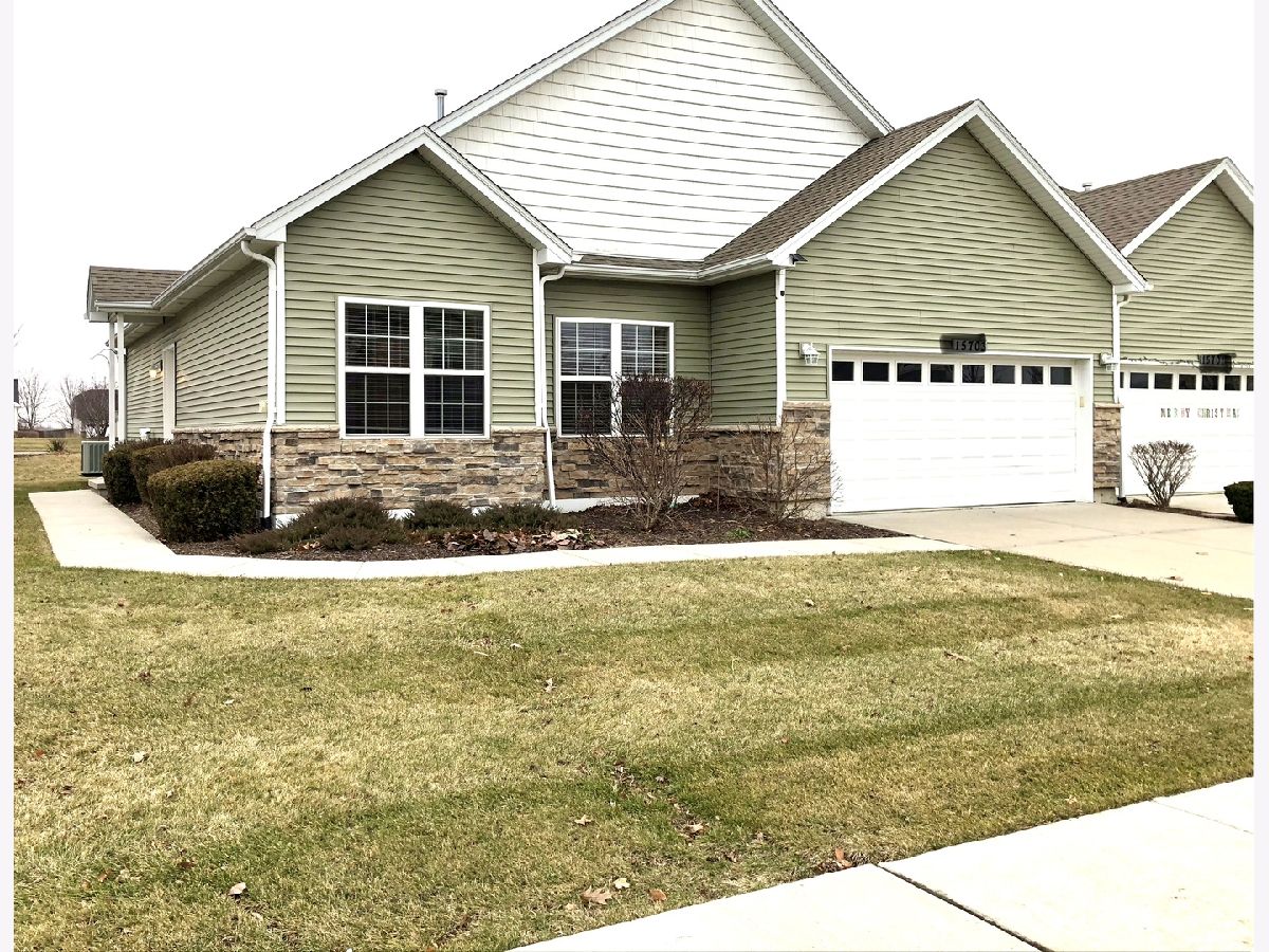Homes & Condos & Townhomes For Sale Farmstone At Diamond Diamond Illinois, 1195 S. Farmstone Drive