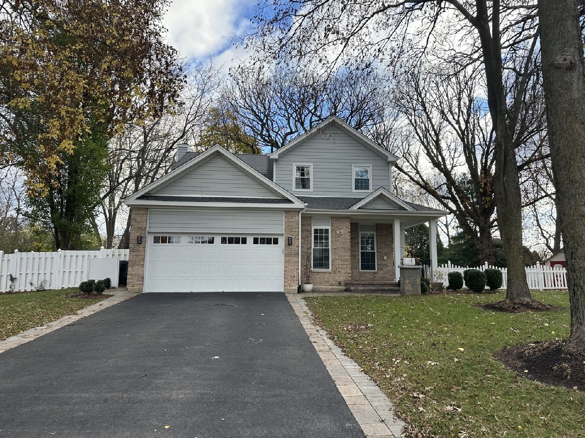 Townhomes & Homes Sold Old Oak Terrace Algonquin Illinois, 931 Plymouth