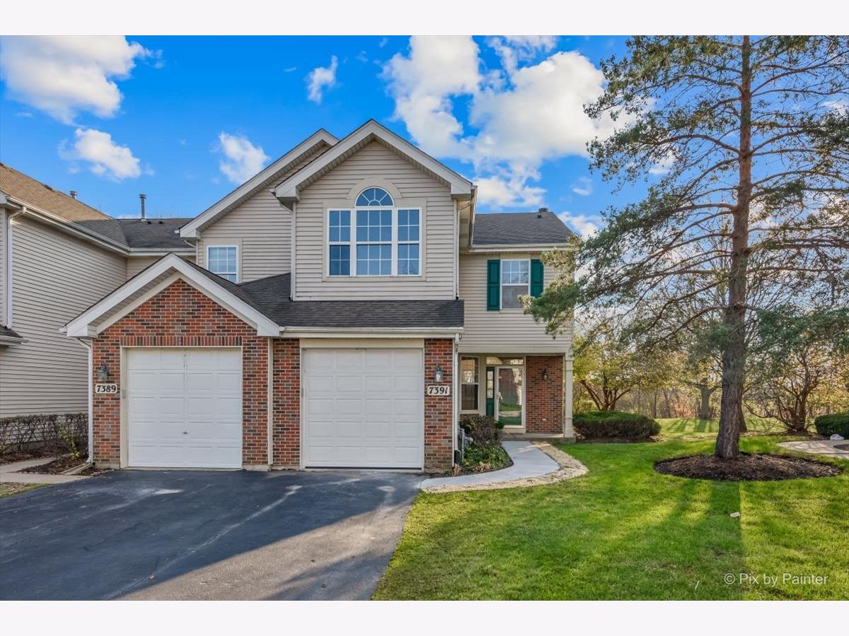 Homes & Townhomes & Condos Sold Kimball Farms Carpentersville Illinois, 7391 Grandview