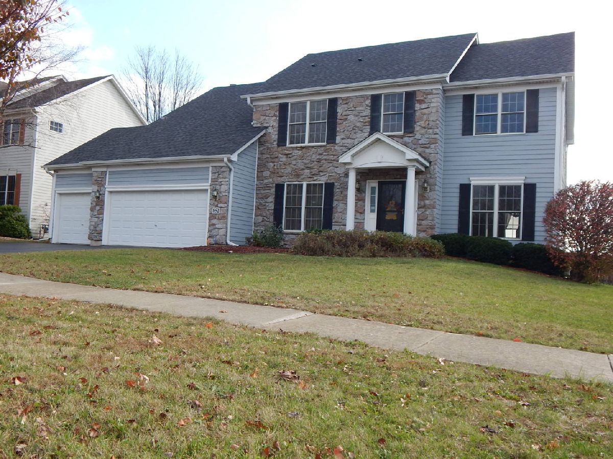 Homes Sold Hartfield Estates North Aurora Illinois, 852 Wingfoot