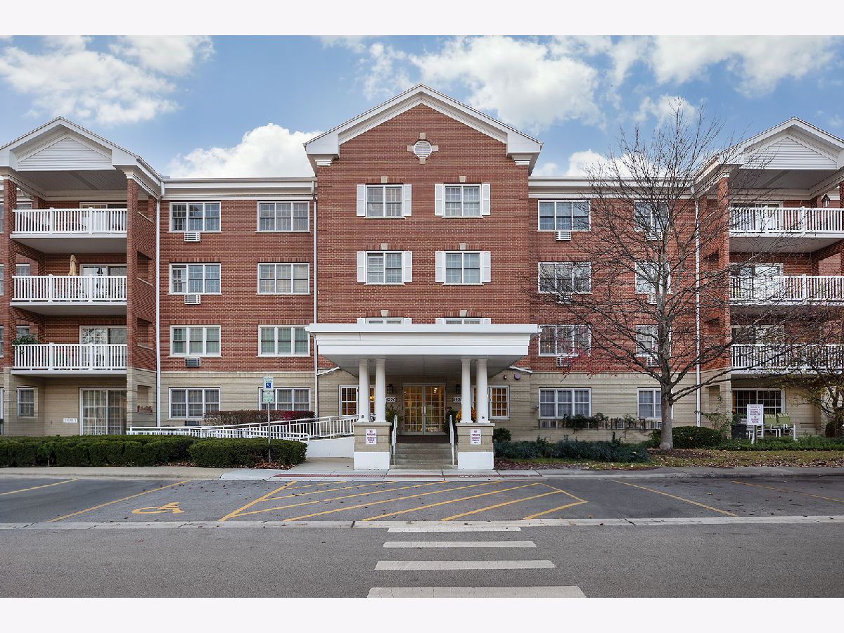 Condos & Townhomes Sold Depot Square Glenview Illinois, 1220 Depot