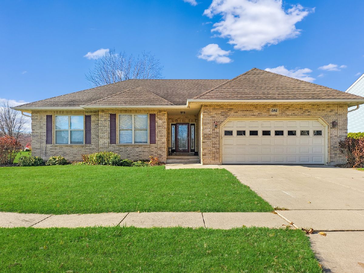 Homes & Condos & Townhomes Sold Riverbend Genoa Illinois, 505 Winding