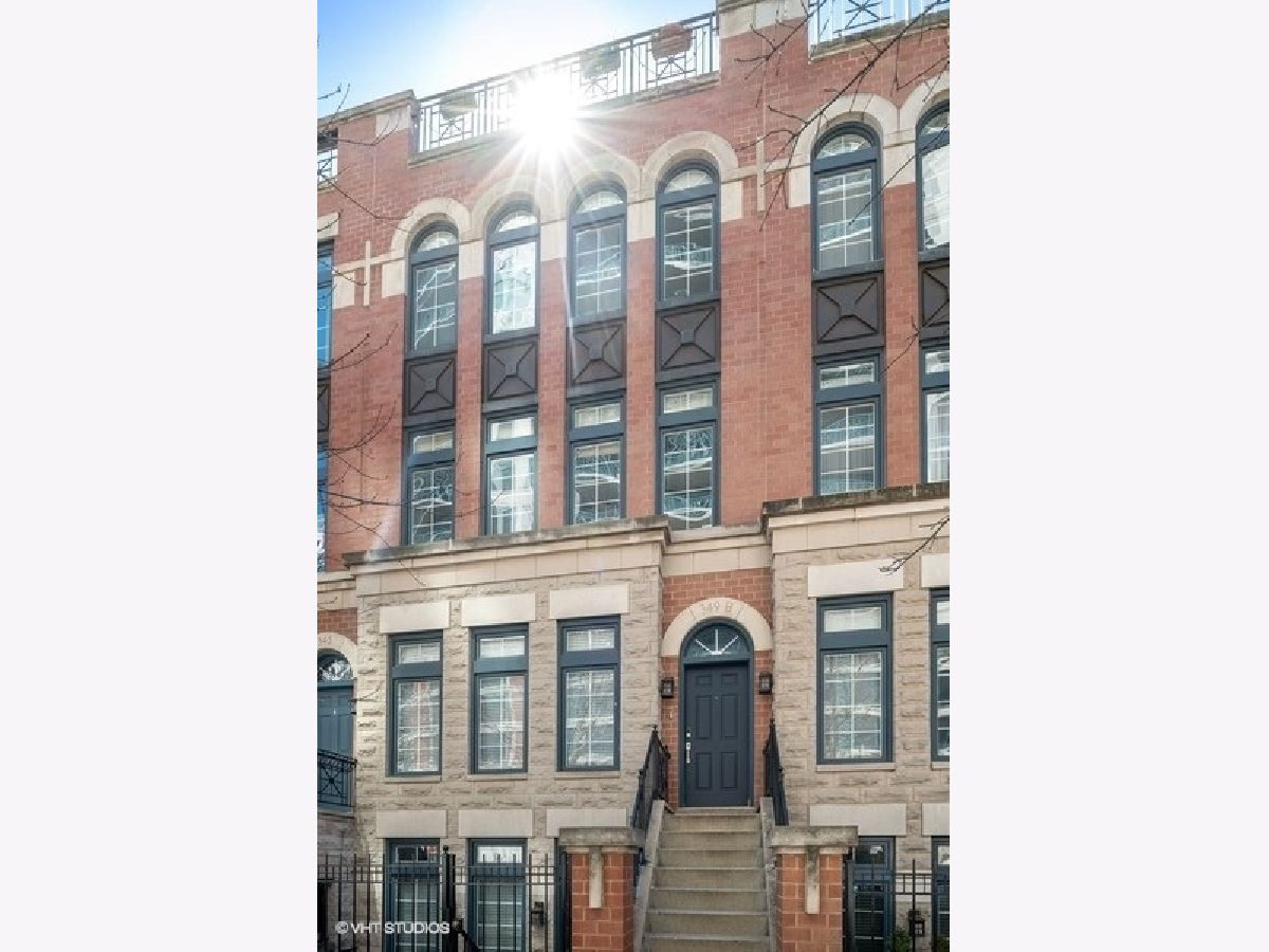 Townhomes & Condos Sold Tuxedo Park Chicago Illinois, 349 Superior