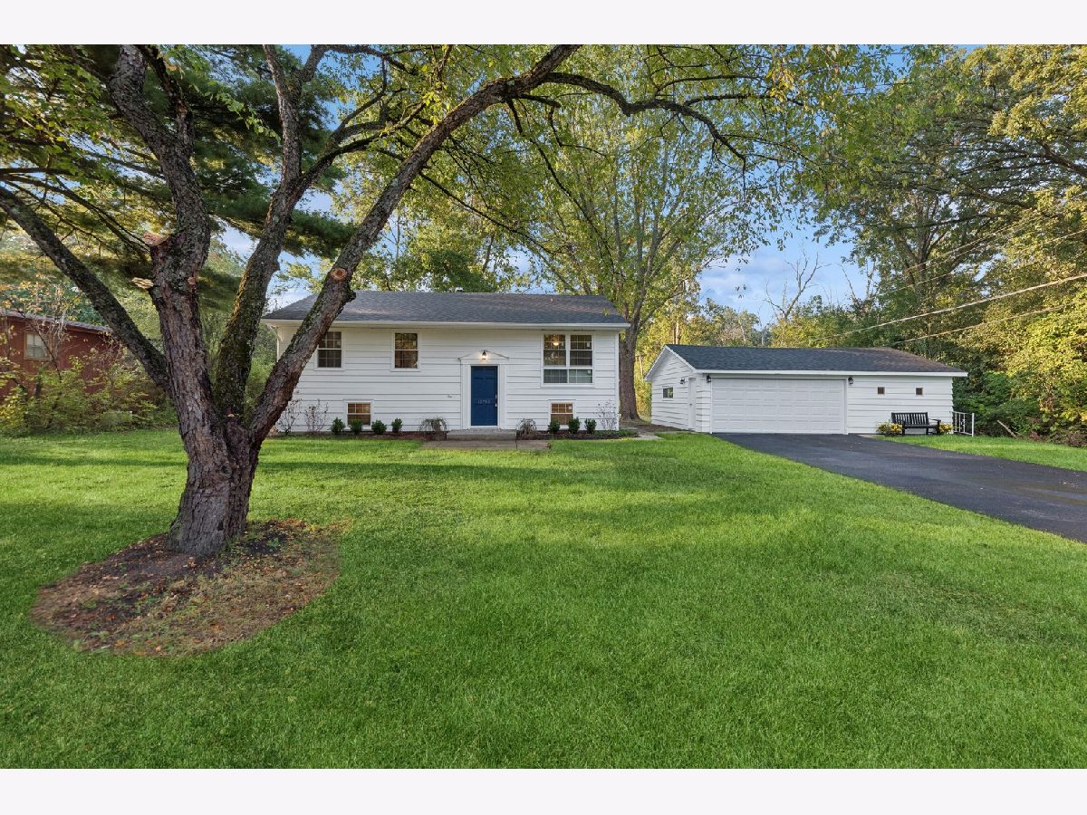 Homes Sold Countryside Manor Libertyville Illinois, 15745 Birchwood