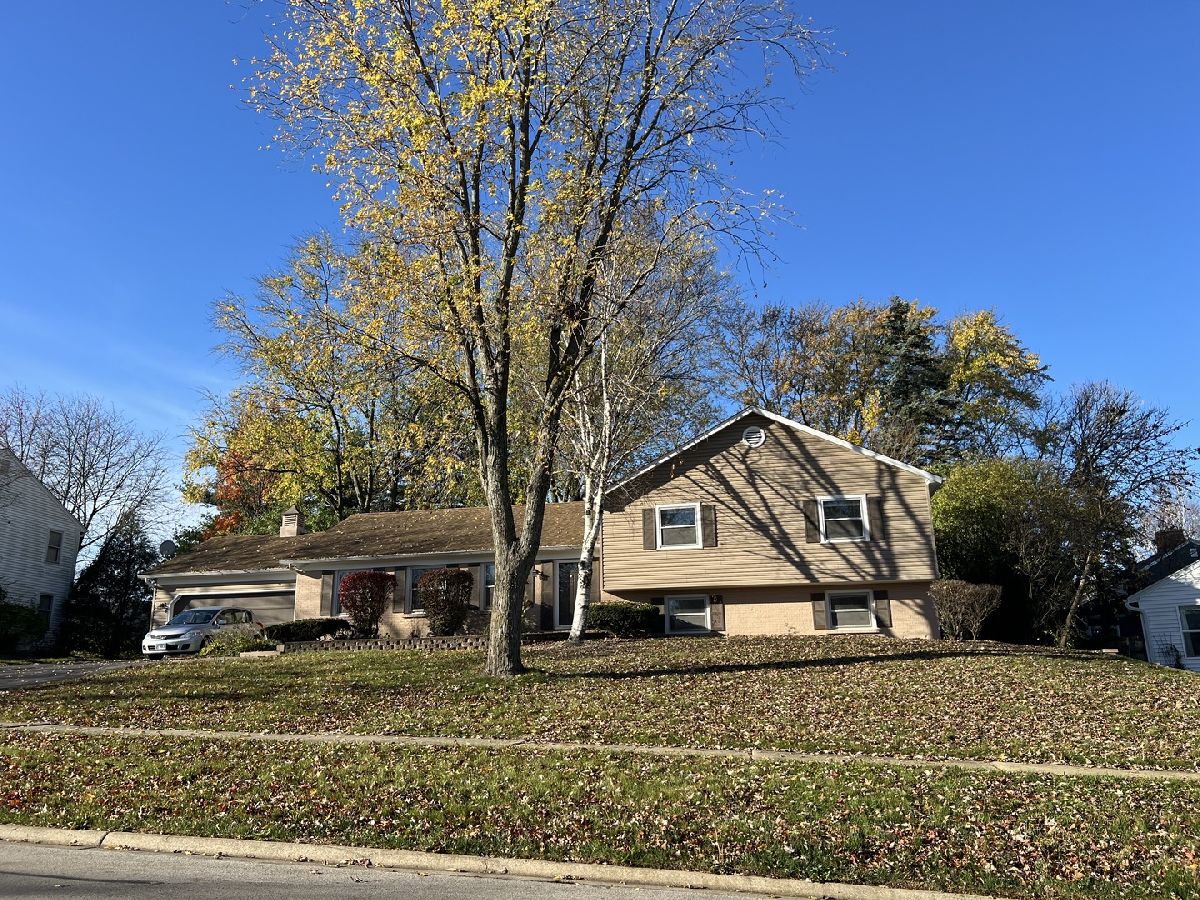 Homes Rented Century Hill Naperville Illinois, 6S150 Concord