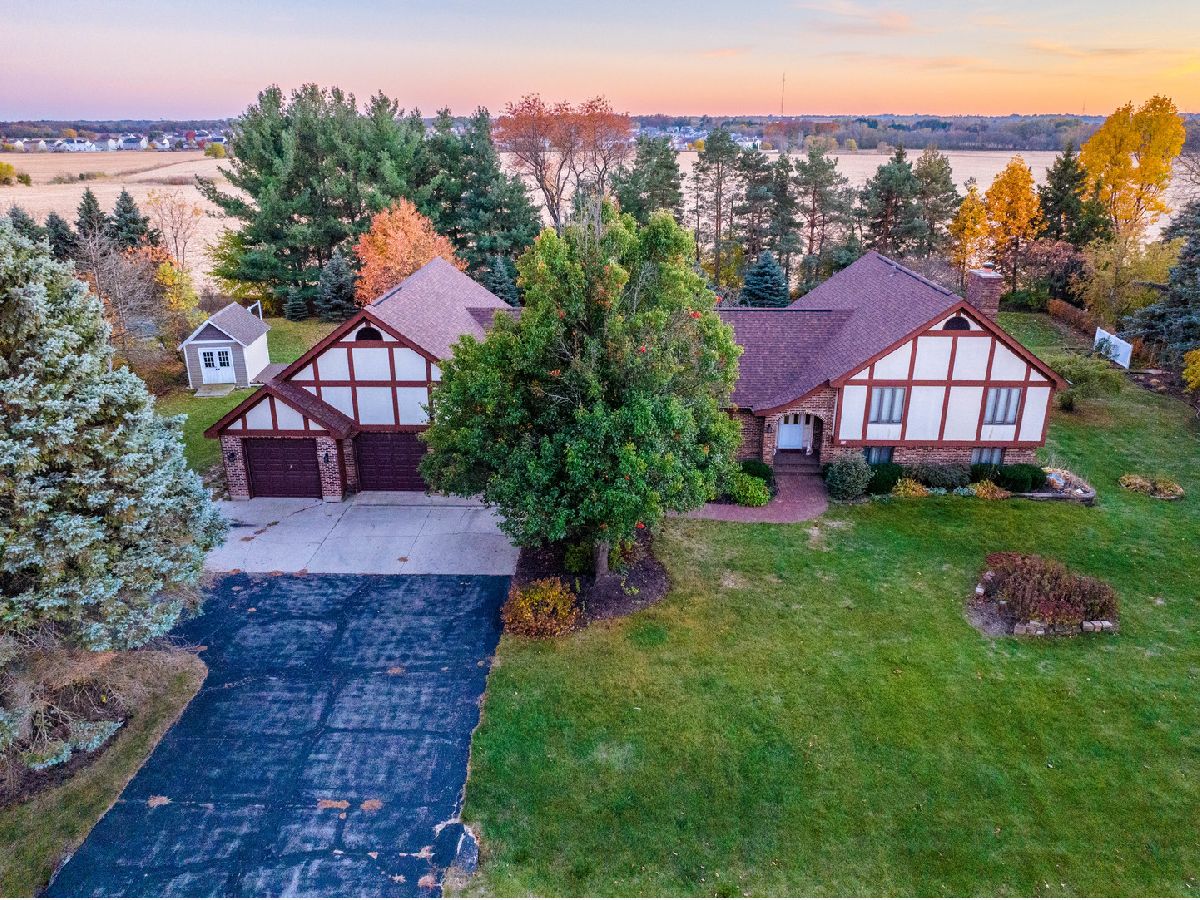 Homes Sold Justice Hill Woodstock Illinois, 12207 Baker
