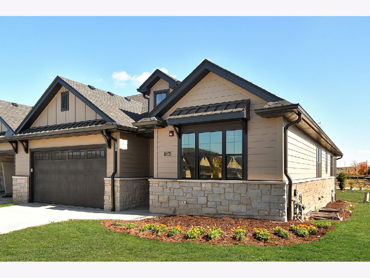 Condos & Townhomes Sold Villas Of Clover Ridge Lockport Illinois, 1334 Lacoma
