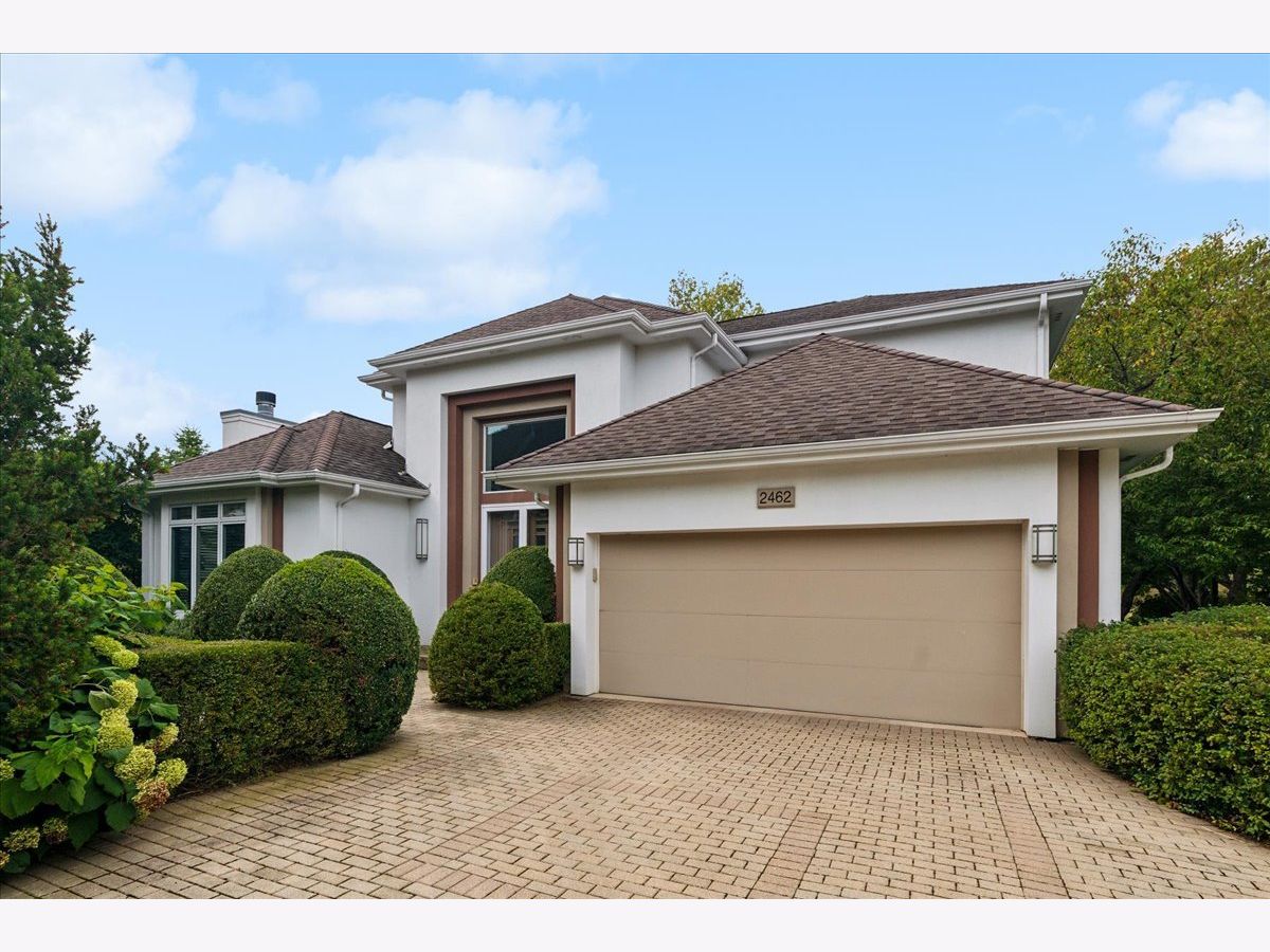 Condominiums & Homes Sold Legacy Club Highland Park Illinois, 2462 Augusta