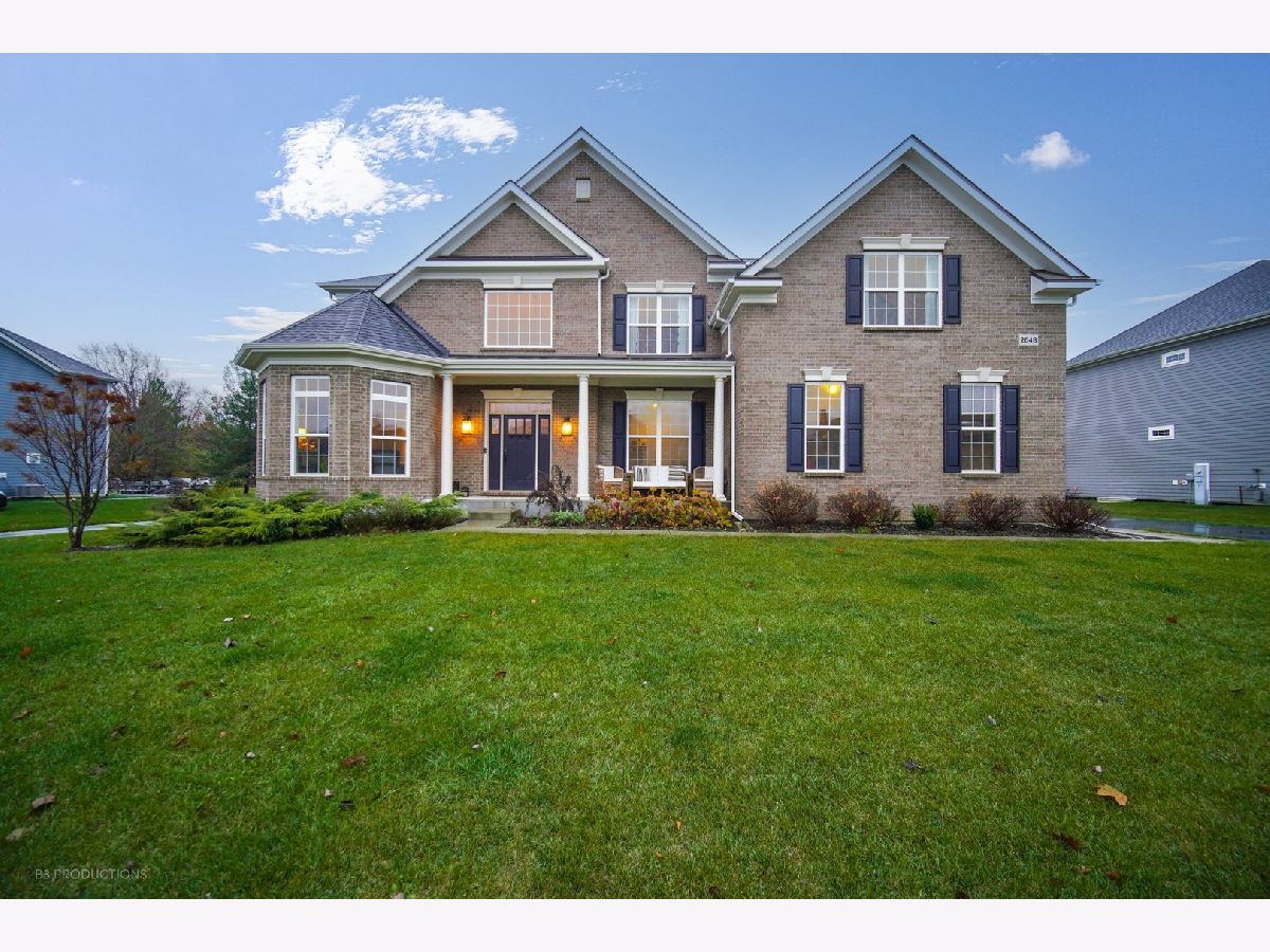 Homes Sold Tanglewood Hills Batavia Illinois, 2648 Barker