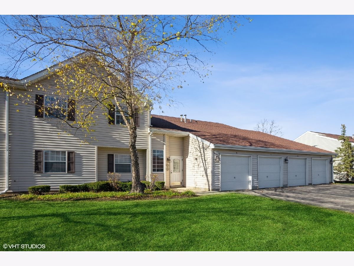 Condos & Townhomes Sold Victorian Park Streamwood Illinois, 117 Gant