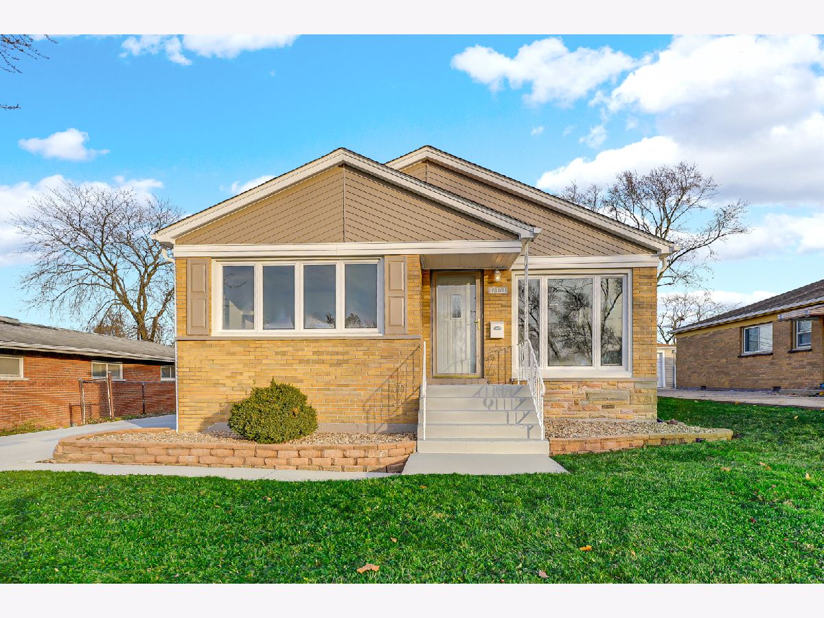 Homes Sold Twin Creek Hazel Crest Illinois, 17141 California