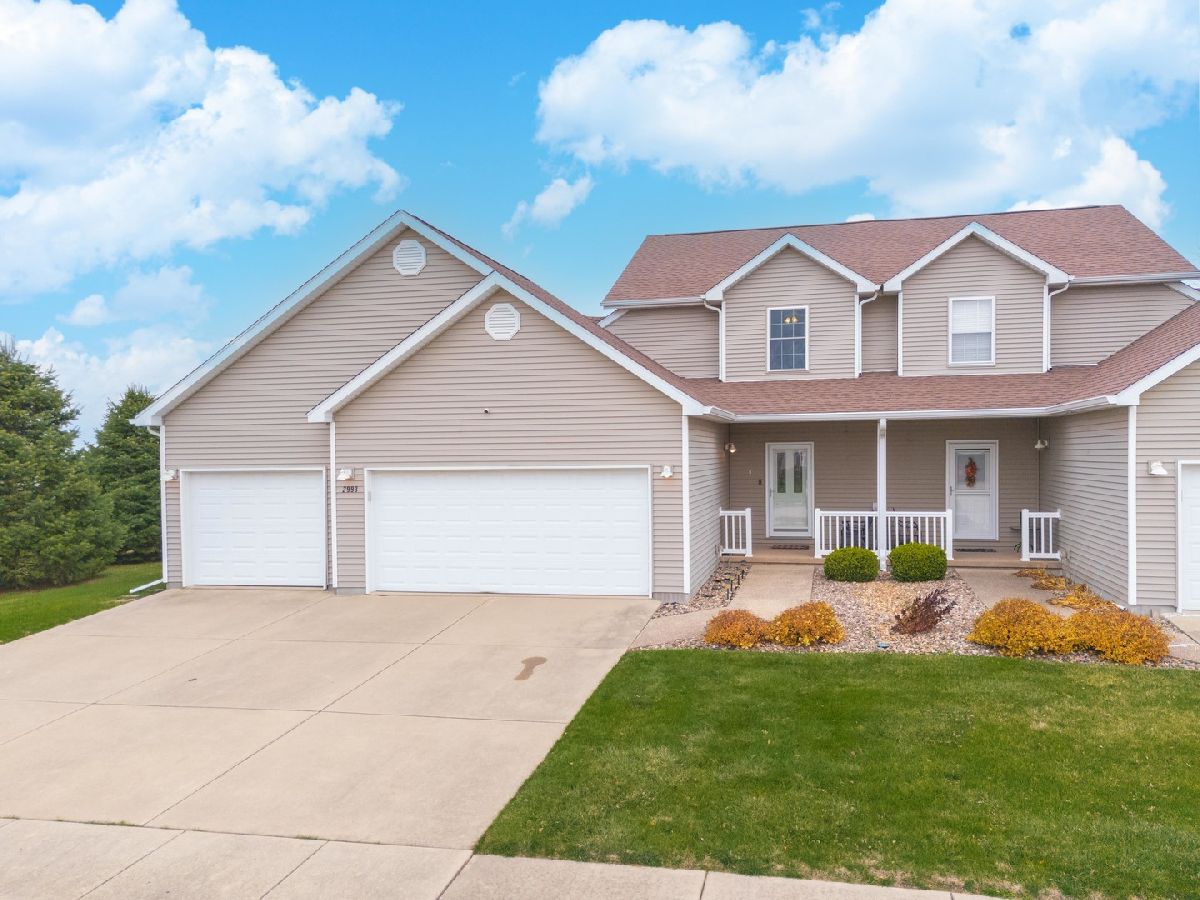 Homes & Condos & Townhomes Sold North Bridge Normal Illinois, 2993 Benson