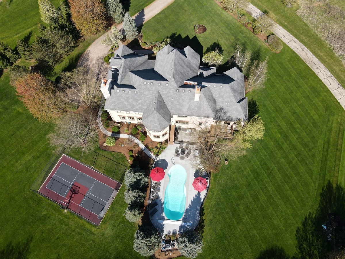 Homes Sold Enclave Of Heritage Estates Lake Barrington Illinois, 27801 Hawks Nest