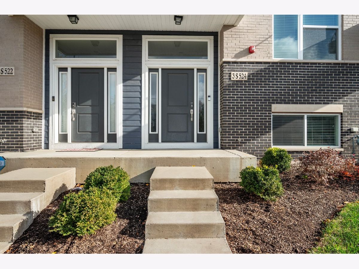 Condos & Townhomes Sold Everton Warrenville Illinois, 3S524 Cambridge